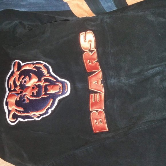 Bears NFL Jacket - Picture 6 of 8